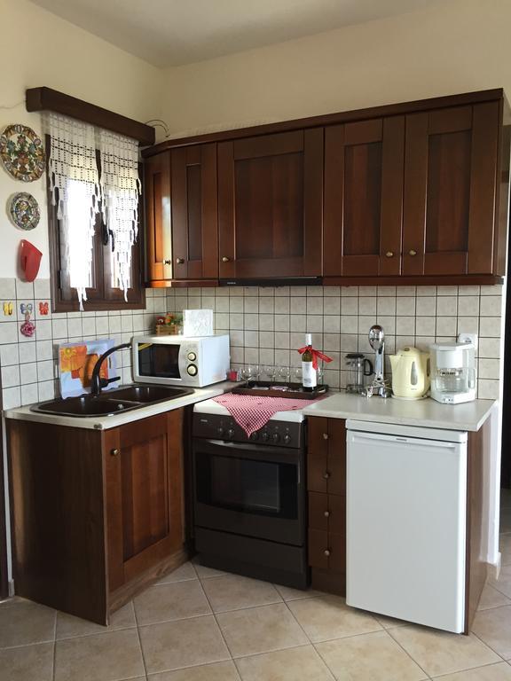 Vervekis Apartments Fiskardo Luaran gambar