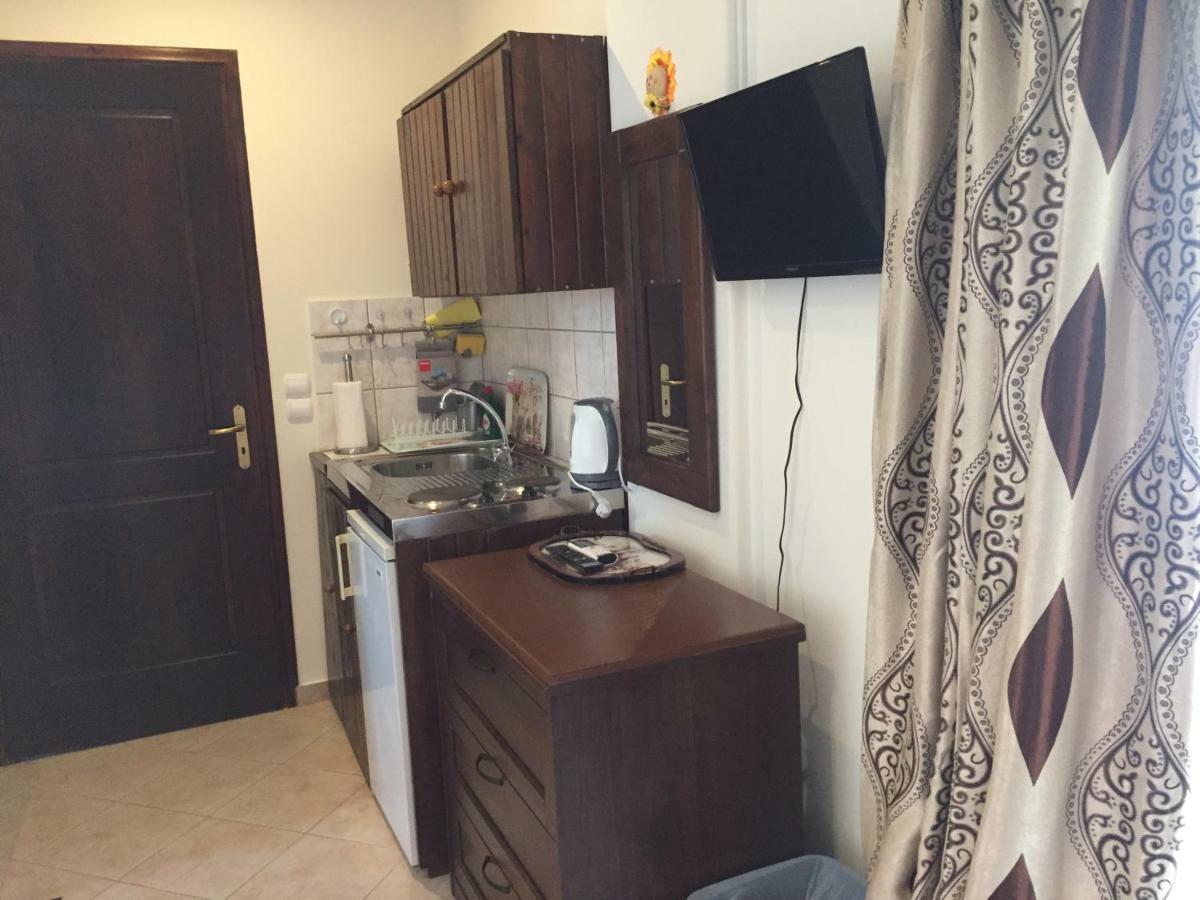 Vervekis Apartments Fiskardo Luaran gambar